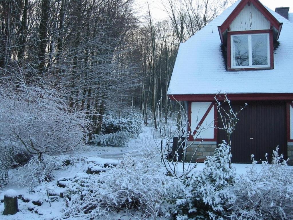 ספא B&B La Cabane Du Bois Dormant מראה חיצוני תמונה