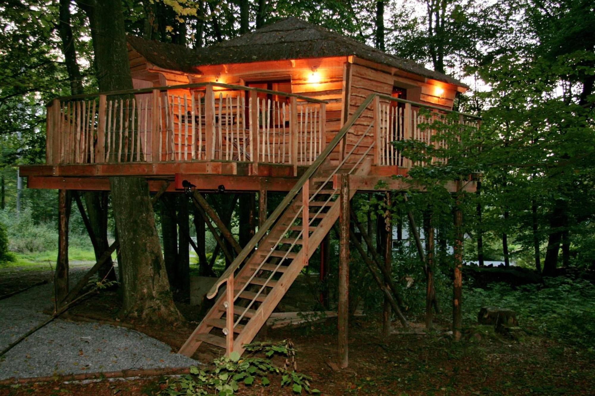 ספא B&B La Cabane Du Bois Dormant מראה חיצוני תמונה