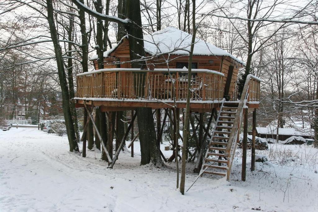 ספא B&B La Cabane Du Bois Dormant מראה חיצוני תמונה